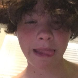 Meet your Posher, Holden